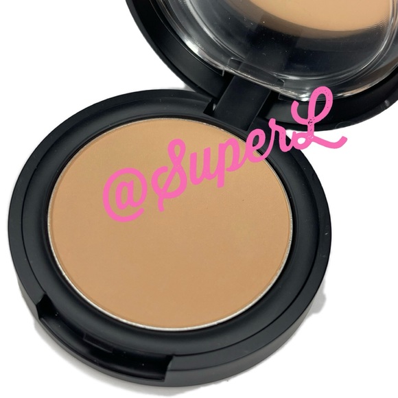 2/$20 NEW BareMinerals BAREPRO 16HR SKIN PERFECTING POWDER FOUNDATION 11 Natural - Picture 5 of 9